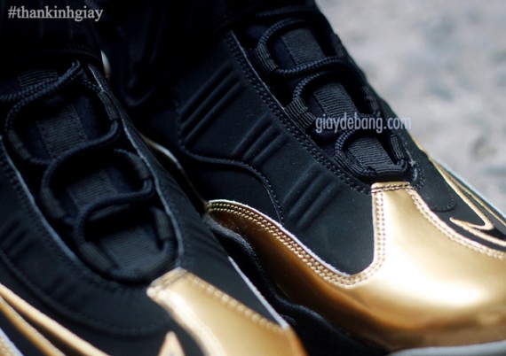 Nike Air Griffey Max 1 - Black / Metallic Gold 354912006