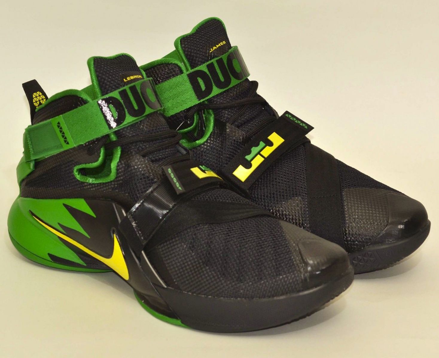 Nike Has Oregon Ducks LeBrons You Can 