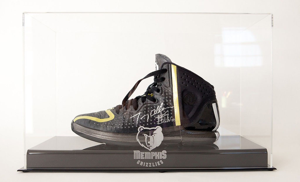 Tony Allen Auctioning Off the adidas Shoe That Kicked Chris Paul in the Face (1)