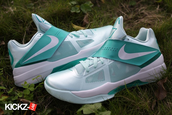 Nike Zoom KD IV - Easter - Detailed 