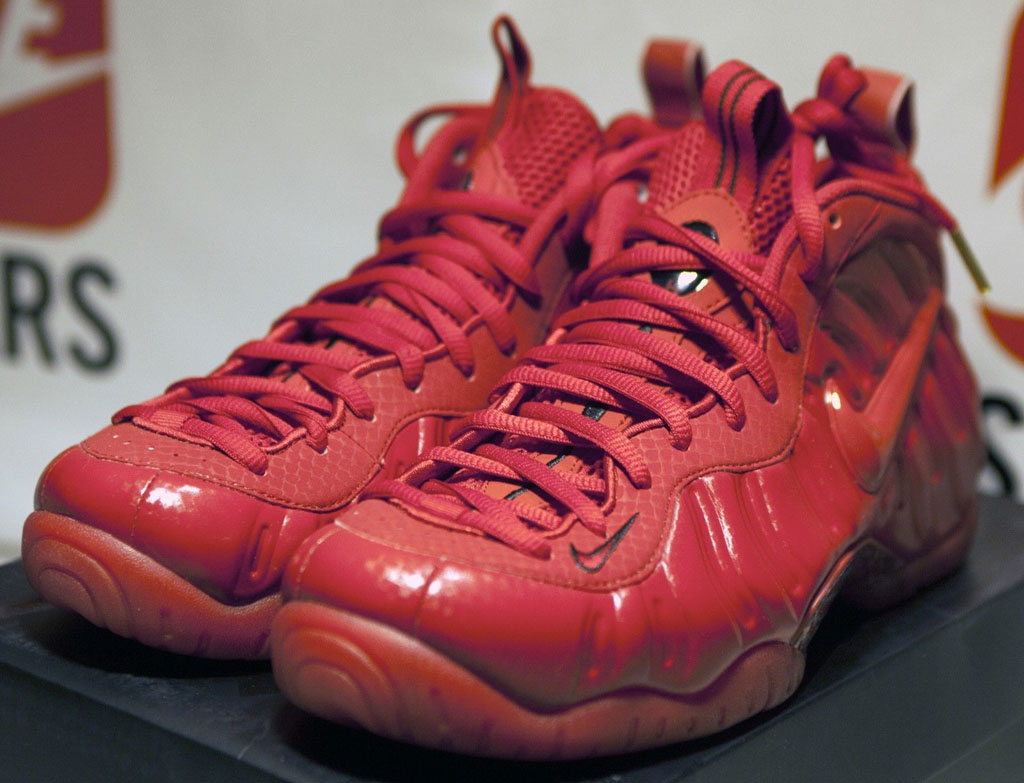 gym red foamposite