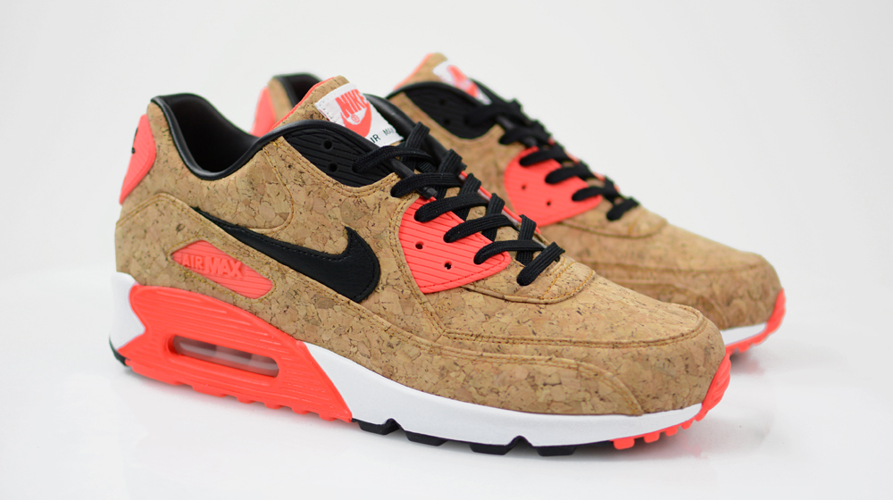 Release Date: Nike Max 90 'Infrared Sole Collector