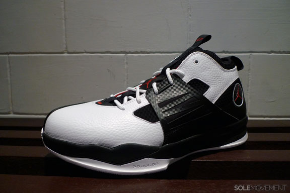 Black and white sale cp3