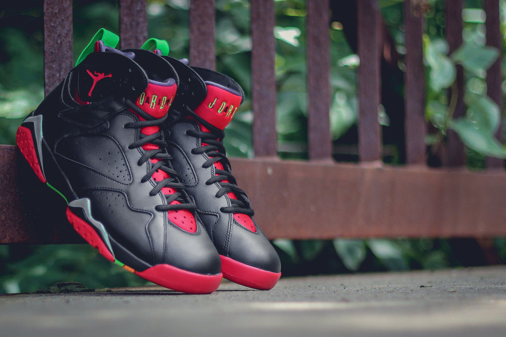 jordan 7 marvin the martian on feet