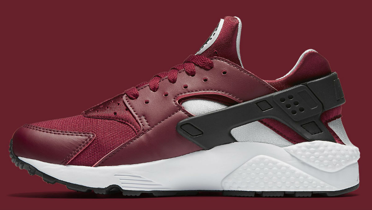 nike air huarache team red