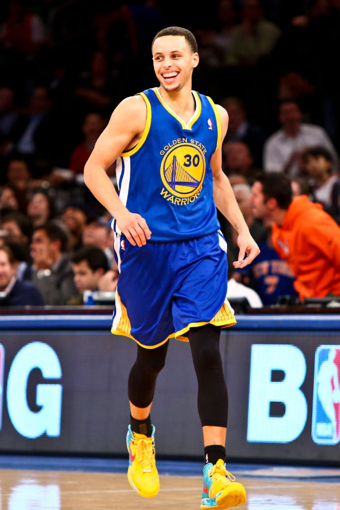 curry wearing nike