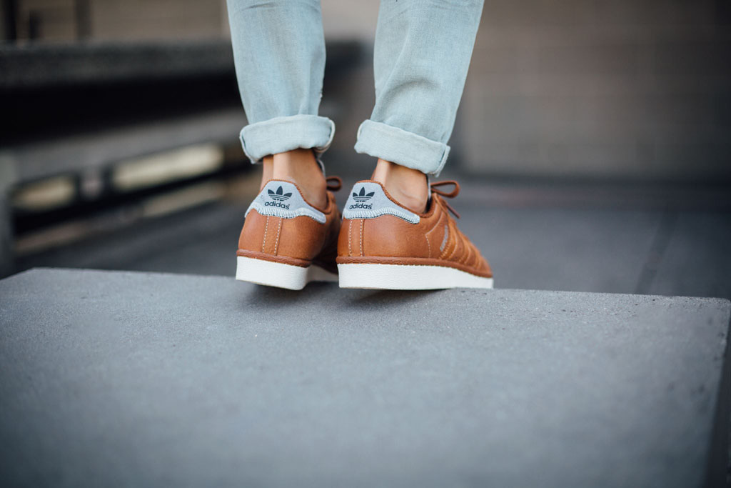 adidas superstar varsity