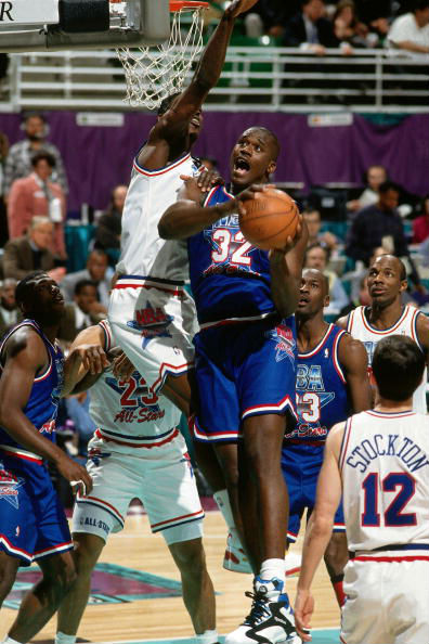 Shaq wearing Reebok Shaq Attaq in 1992 (16)