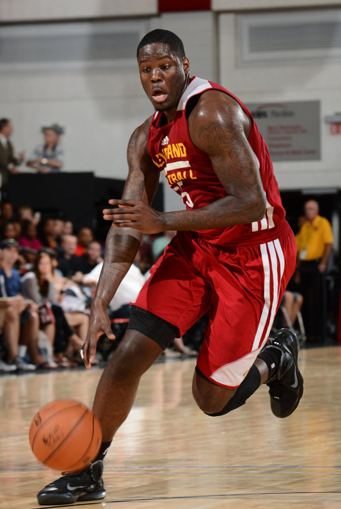 Anthony Bennett wearing Nike LeBron IX 9 Black