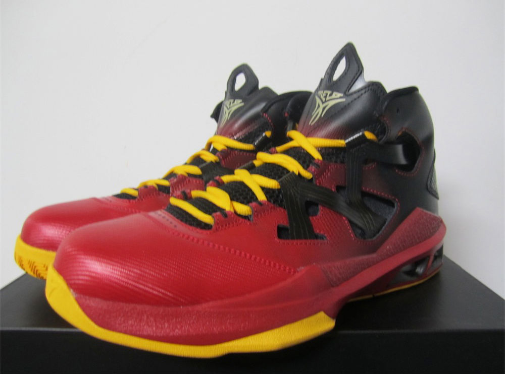 Jordan Melo M9 Black Metallic Gold Gym Red University Gold 551879-028 (2)