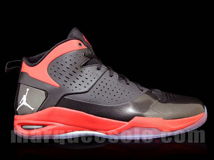 Jordan Fly Wade - Black/Red