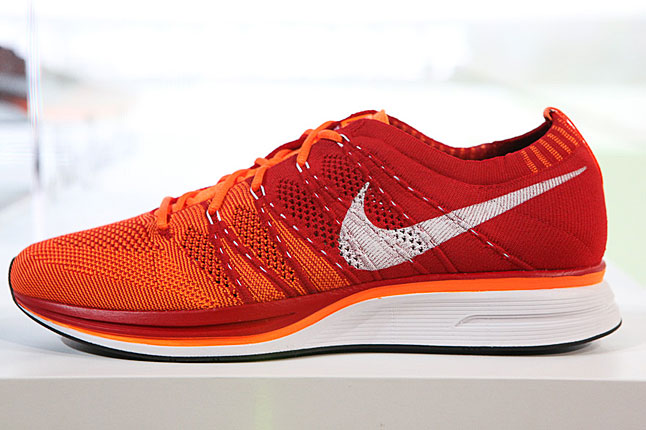 nike flyknit trainer 