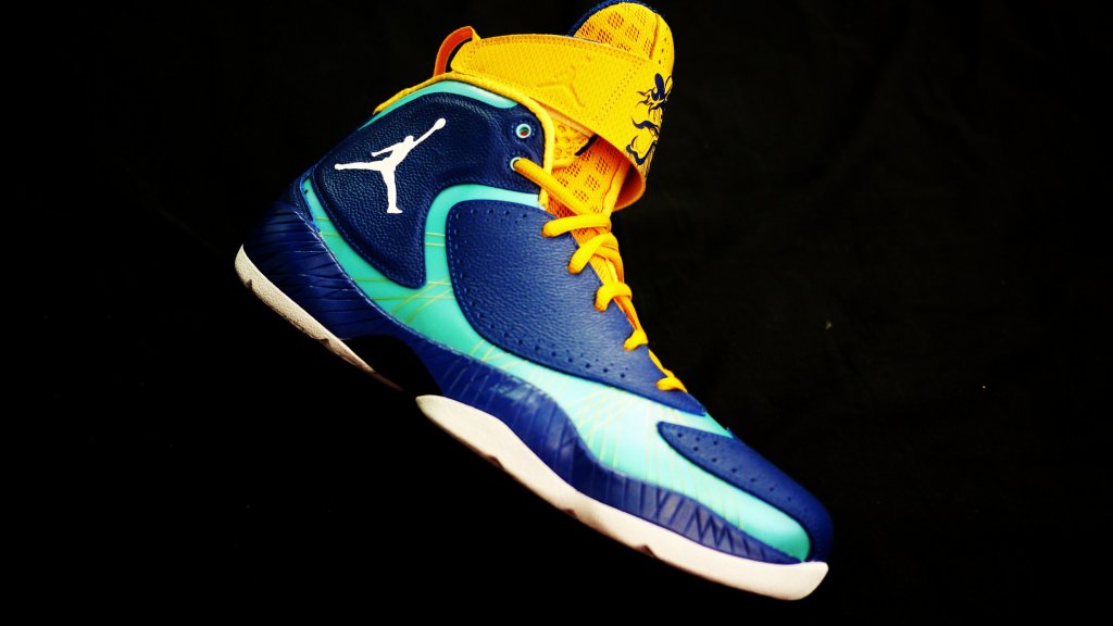 Air Jordan 2012 - Year of the Dragon (8)