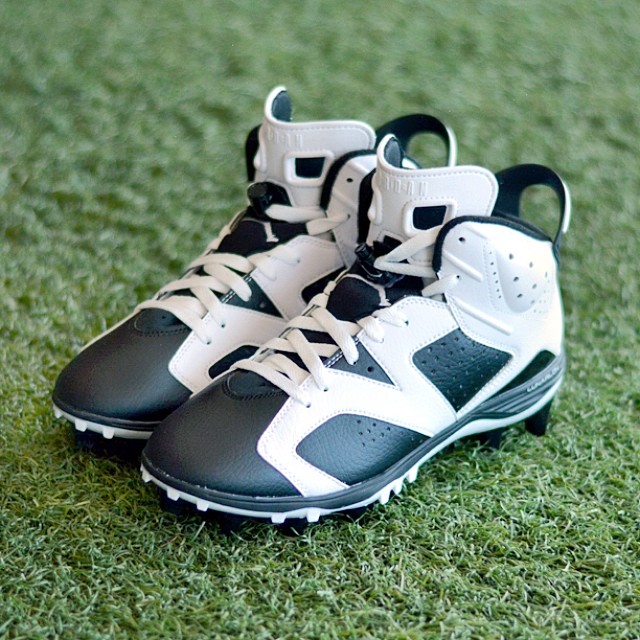 jordan 8 cleats