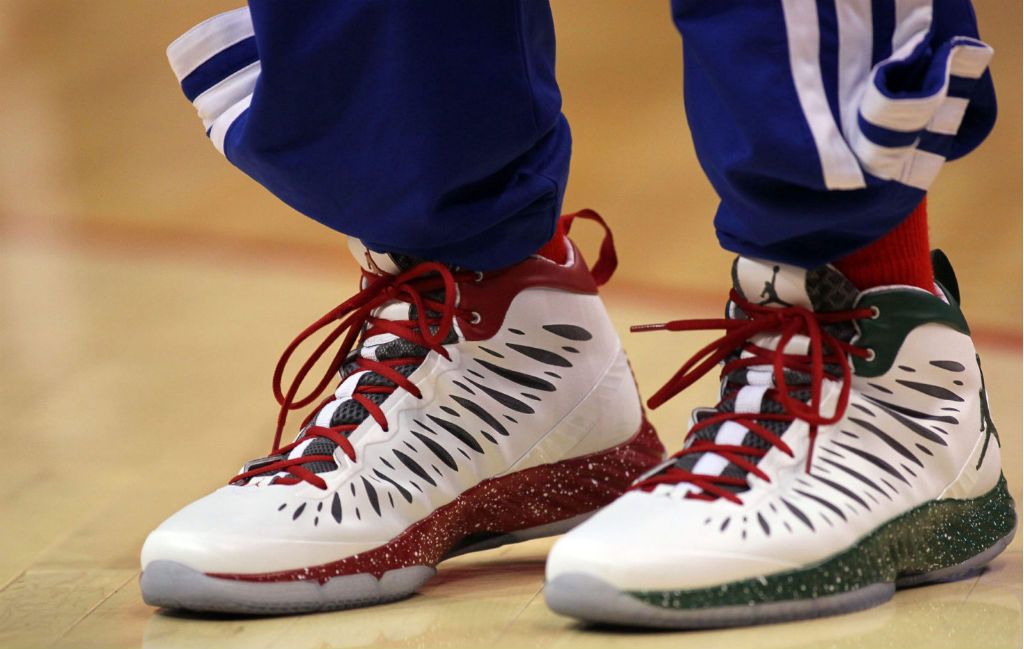 Blake Griffin wearing Jordan Super.Fly Christmas PE (10)