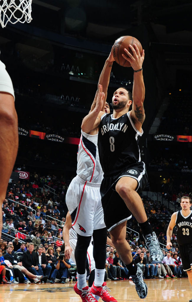 Deron Williams' Camo Nike Zoom Hyperdisruptor PE (7)