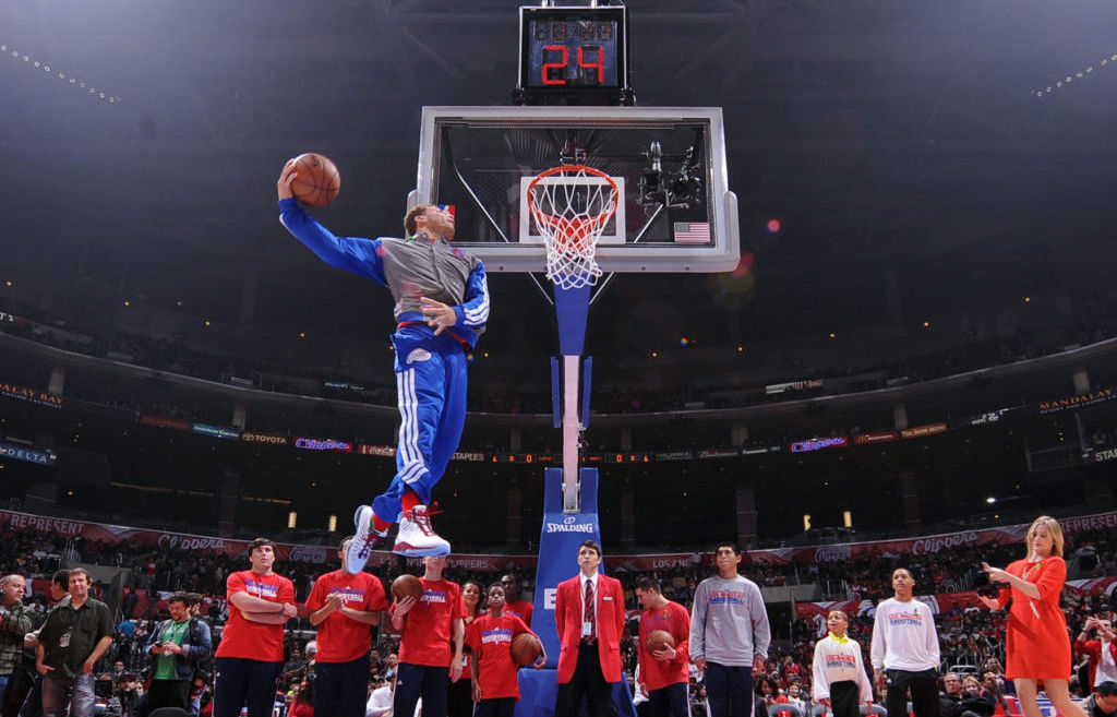 Blake Griffin wearing Jordan Super.Fly Christmas PE (5)