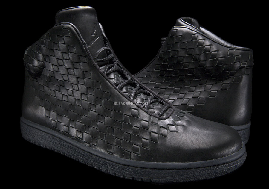 Jordan Shine Black (1)