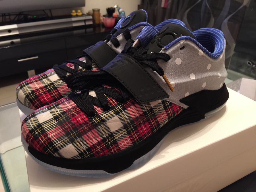 kd 7 plaid