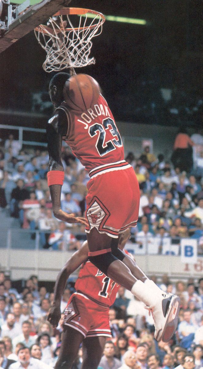 Michael jordan wearing jordan 3 discount black cement