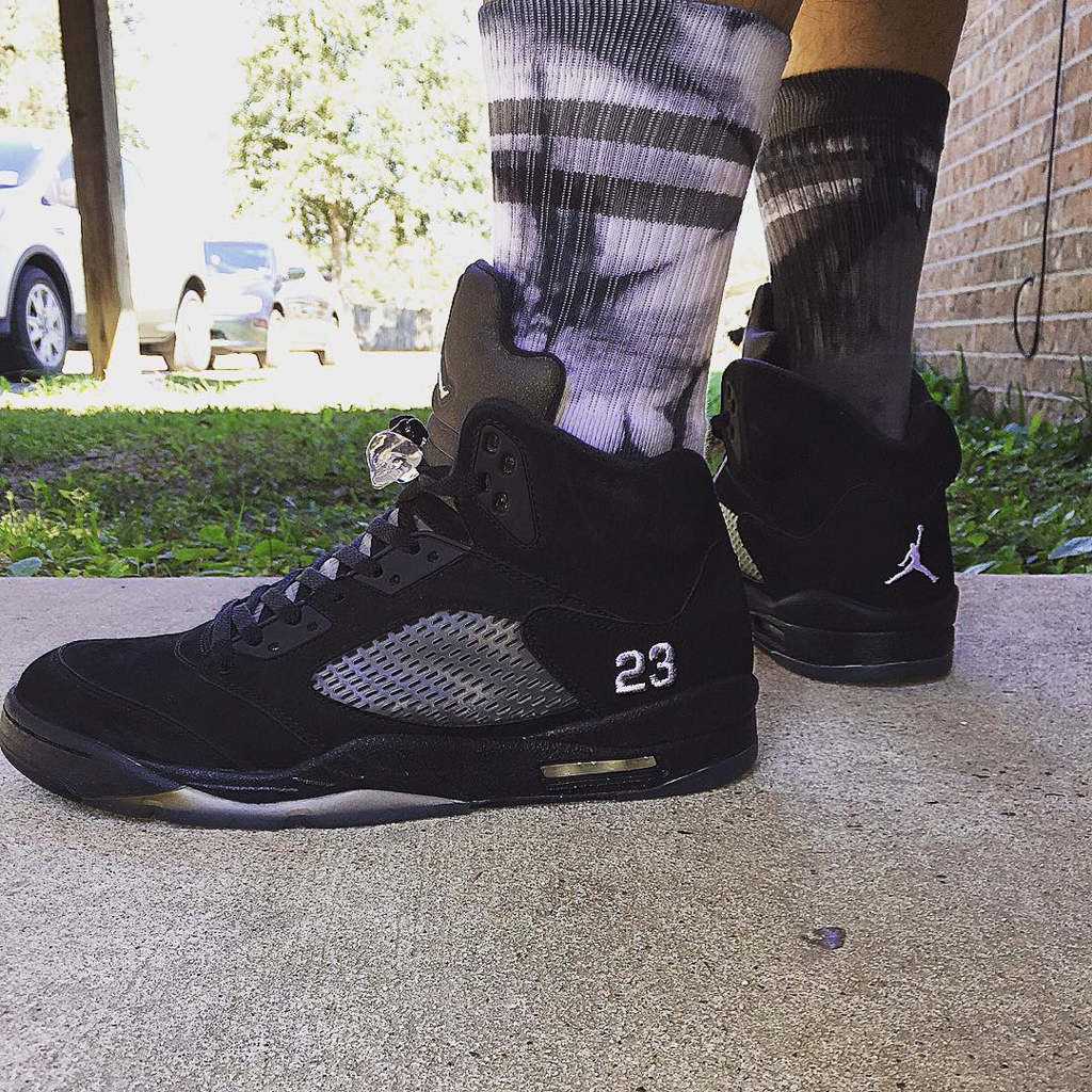 jordan 5 blackout