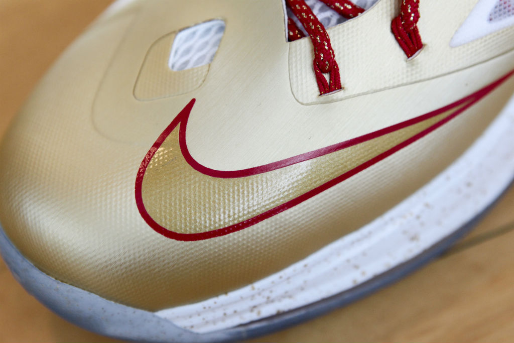 lebron and ad ring
