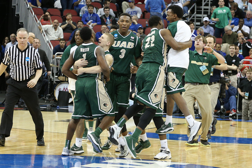 UAB Honors Fan with Mismatched Sneakers (1)