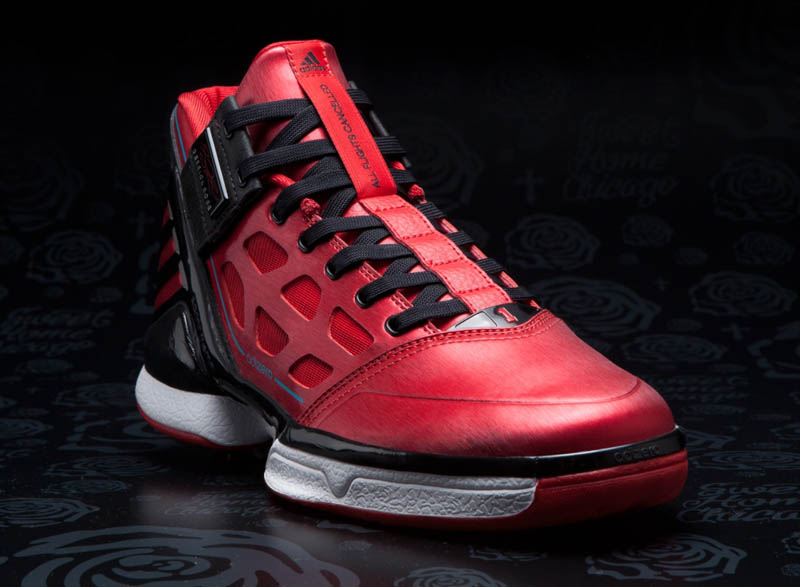 Best of 2011: adidas - adiZero Rose 2 L-Train Windy City Christmas (1)