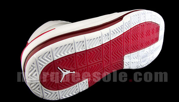 air-jordan-ii-max-white-black-varsity-red-6