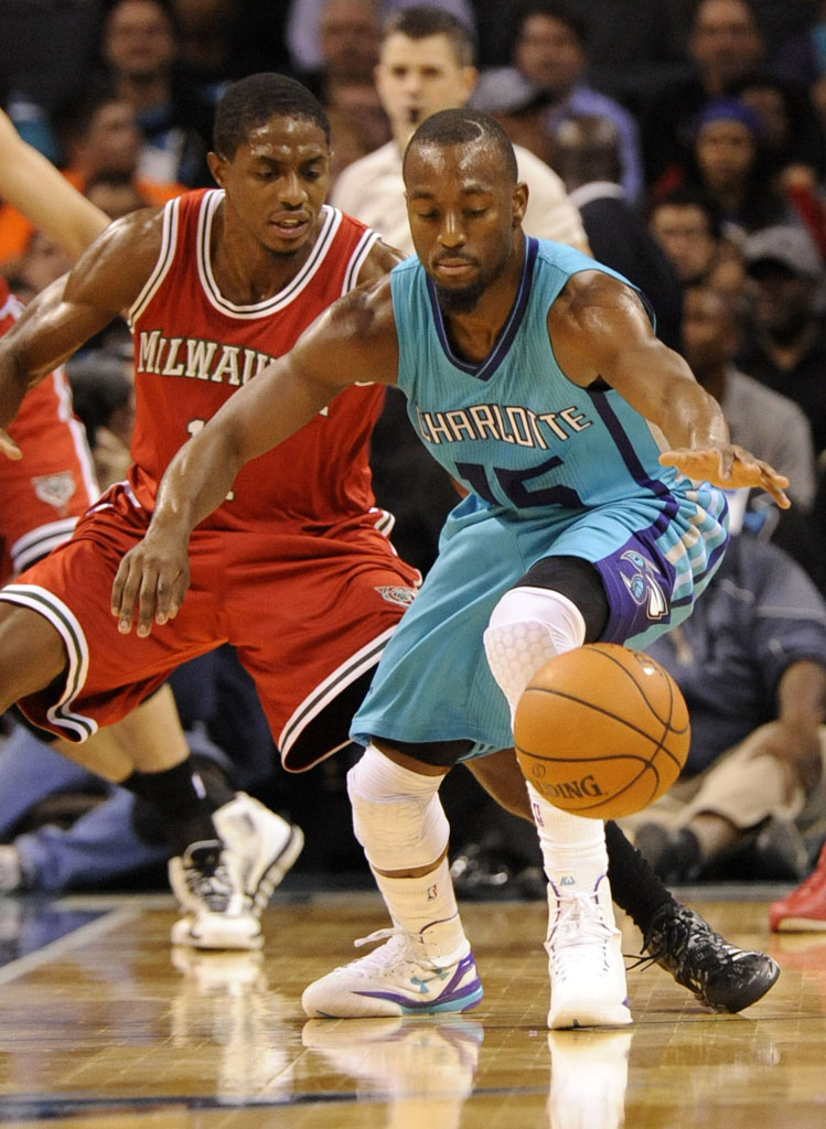 Kemba Walker wearing Under Armour ClutchFit Drive PE