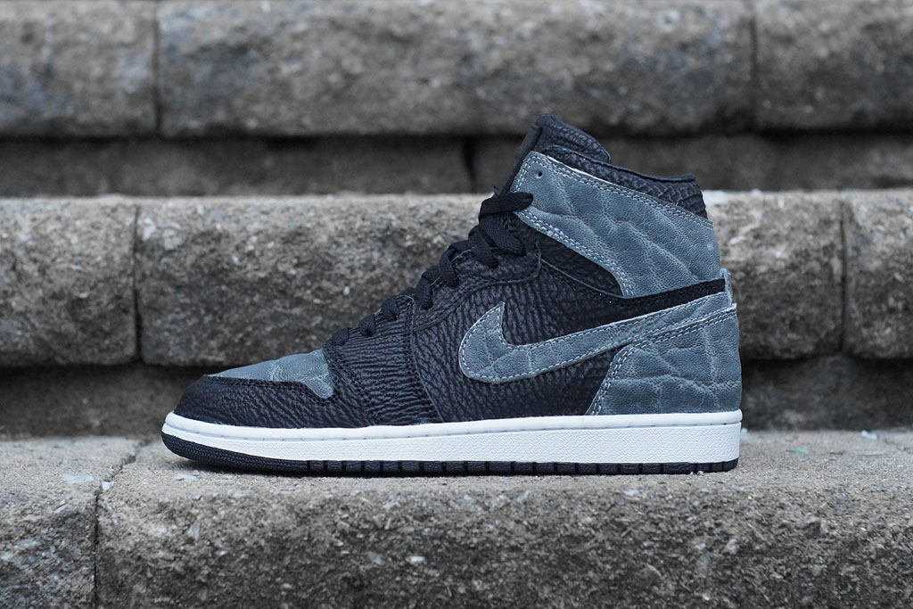 Air Jordan 1 'Shark Elephant' by JBF Customs (1)