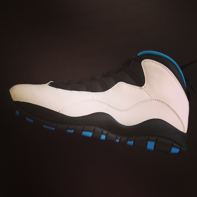 Fat Joe Picks Up Air Jordan 10 Powder