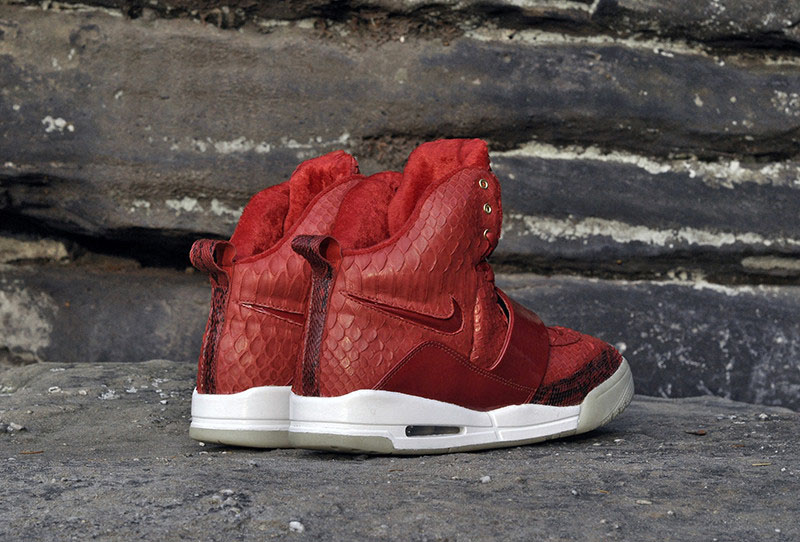 nike air yeezy marron