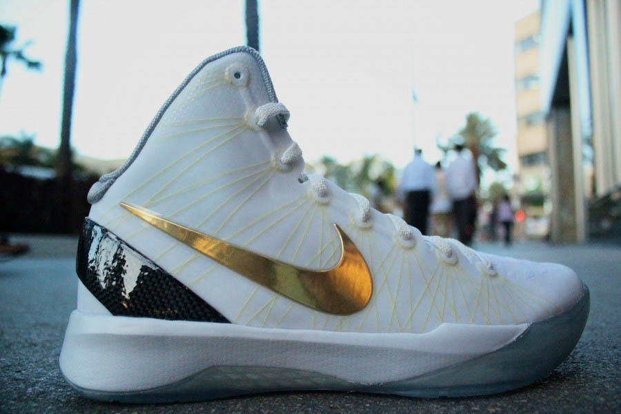 Nike Zoom Hyperdunk Elite Home White Gold 511369-100