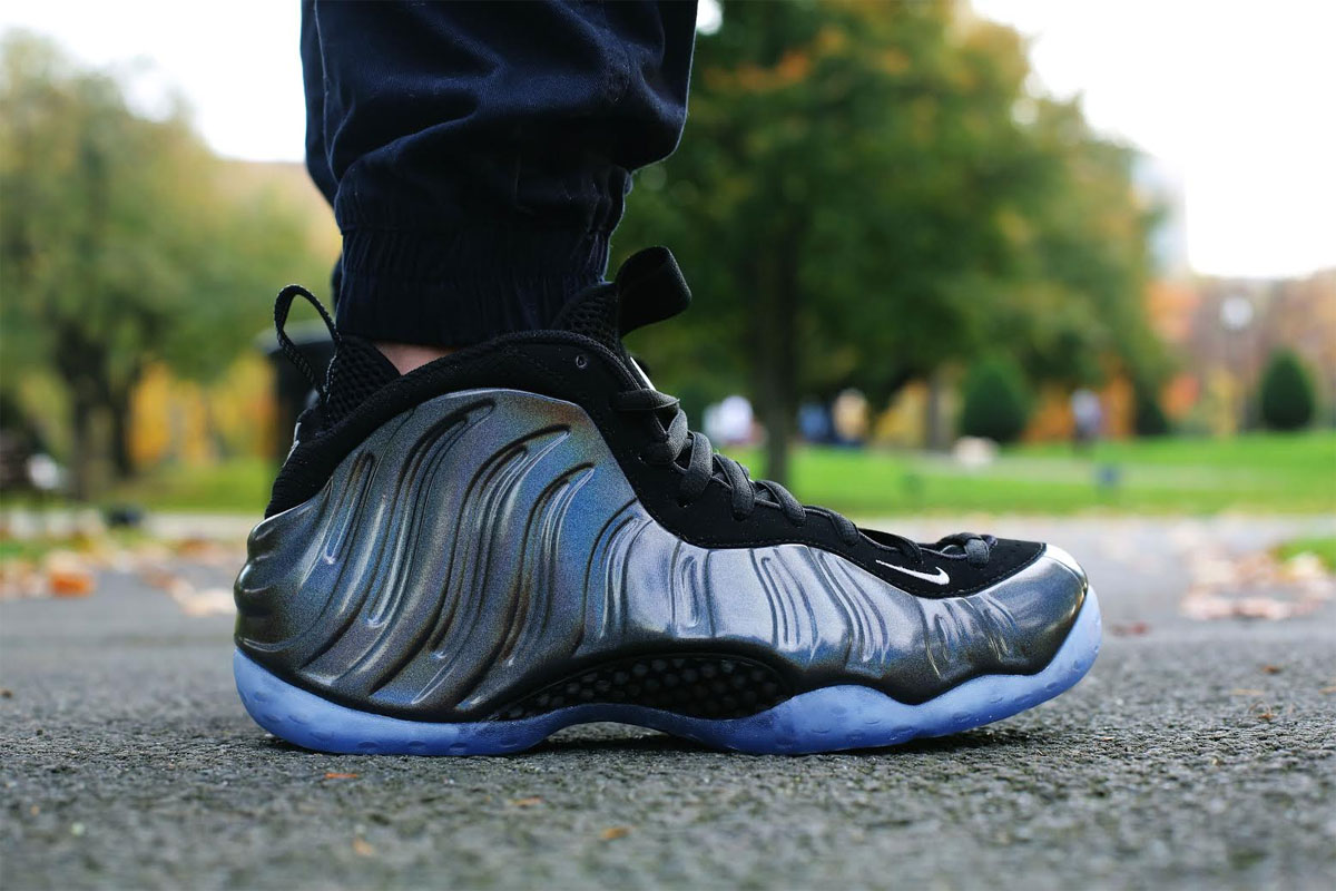 nike foamposite boys