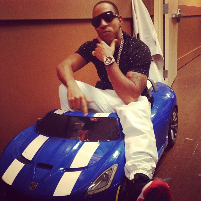 Ludacris wearing Air Jordan 11 Black/Red