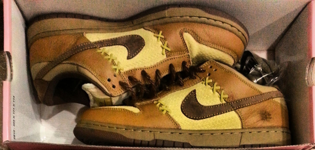 Spotlight // Pickups of the Week 10.20.13 - Nike Dunk Low SB Shanghai 2 by Wit-E Beats