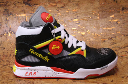 Packer x Reebok Pump Omni Zone Nique Signed 2