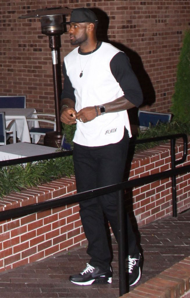 LeBron James wearing Nike Air Max 90 Black/White-Anthracite (1)