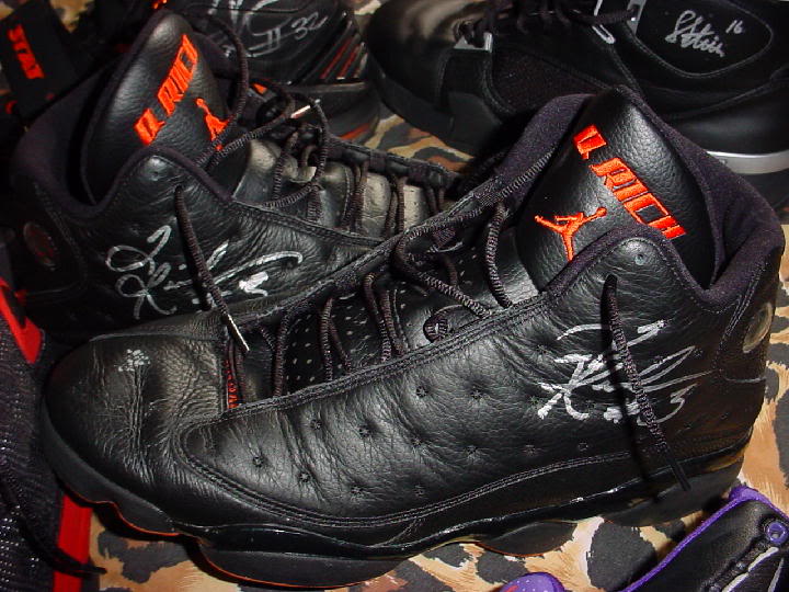 Quentin Richardson wearing Air Jordan XIII 13 Phoenix Suns Home Orange PE  (2)