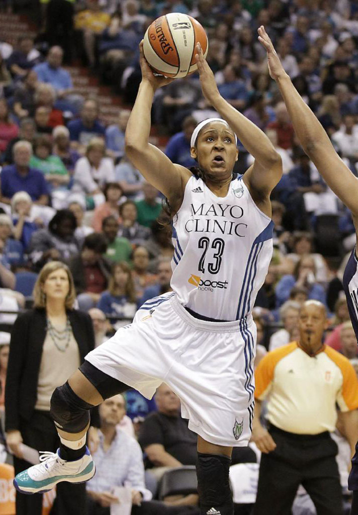 Maya Moore Air Jordan XI 11 Minnesota Lynx 2-Time Champion PE (3)