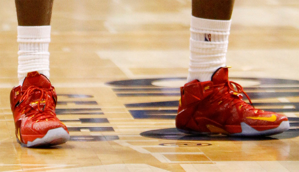 LeBron James wearing Nike LeBron XII 12 Cavs (11)