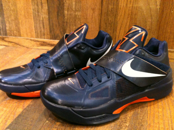 kd 4 blue and orange