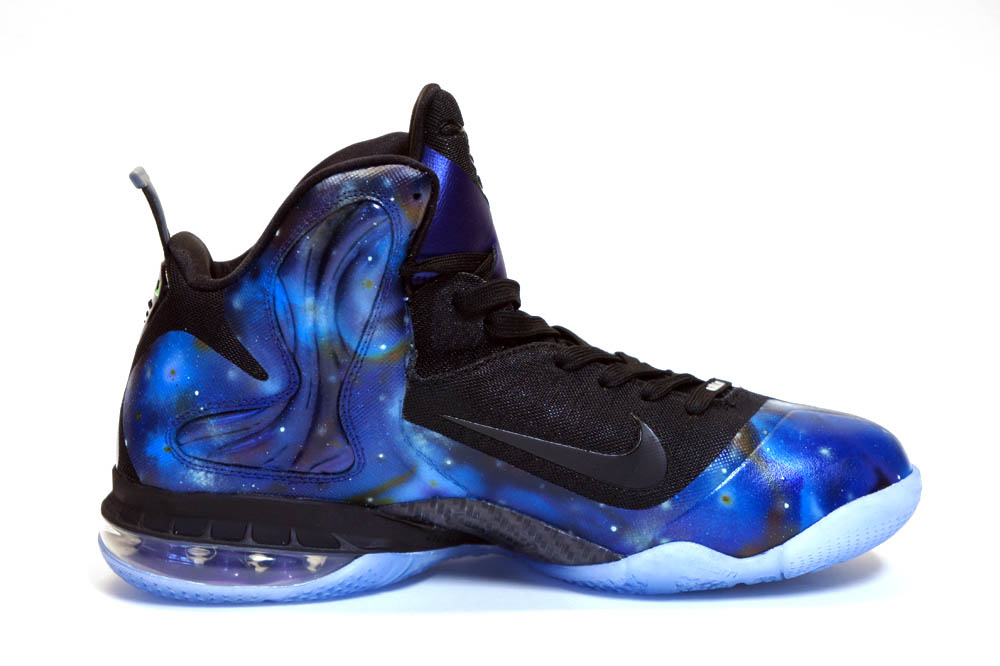 Nike LeBron 9 Foamposite Galaxy by C2 Customs (4)