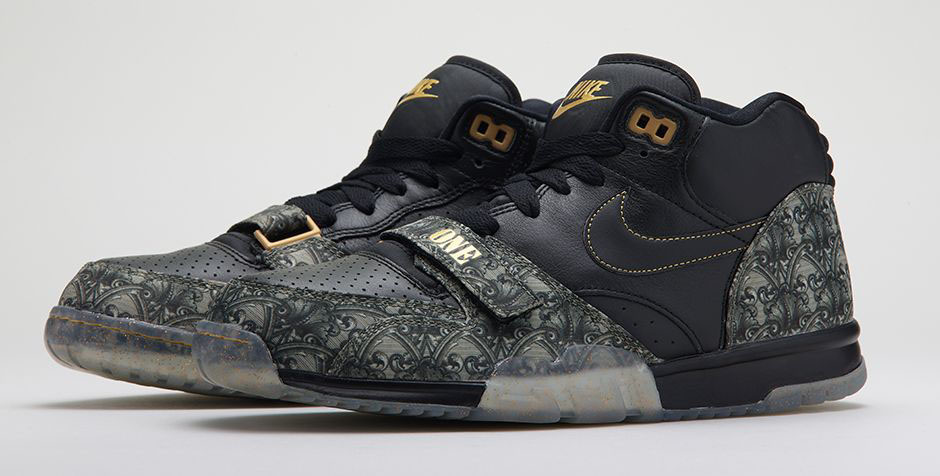 nike air trainer paid in full