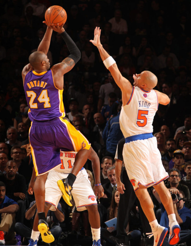 Kobe Bryant wearing Nike Kobe 8 System Sulfur (4)