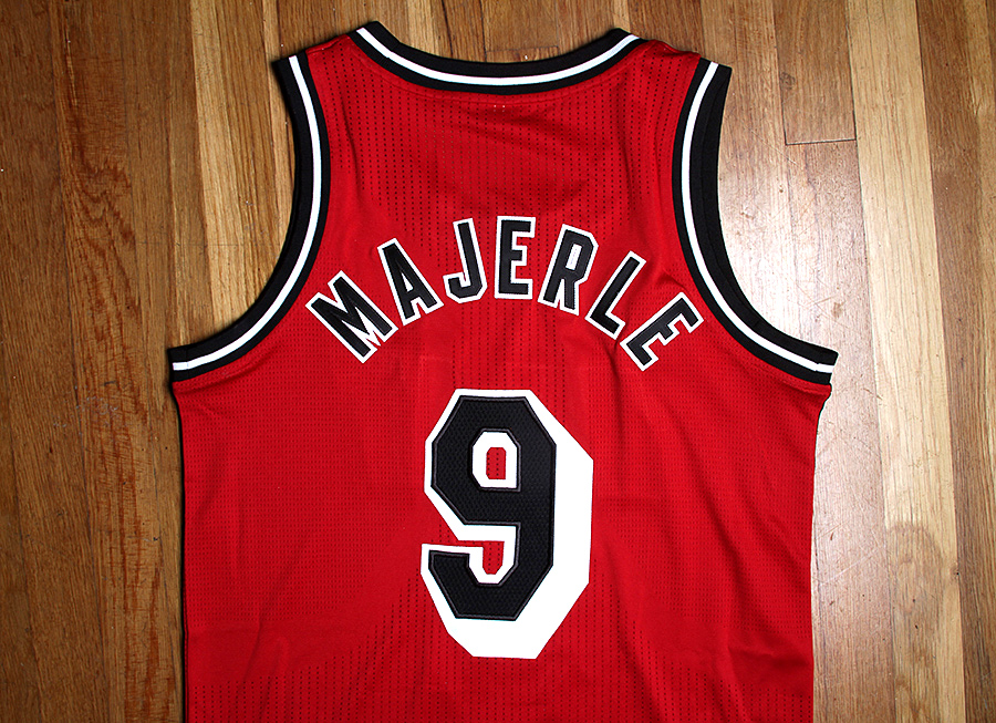 miami heat red throwback jersey