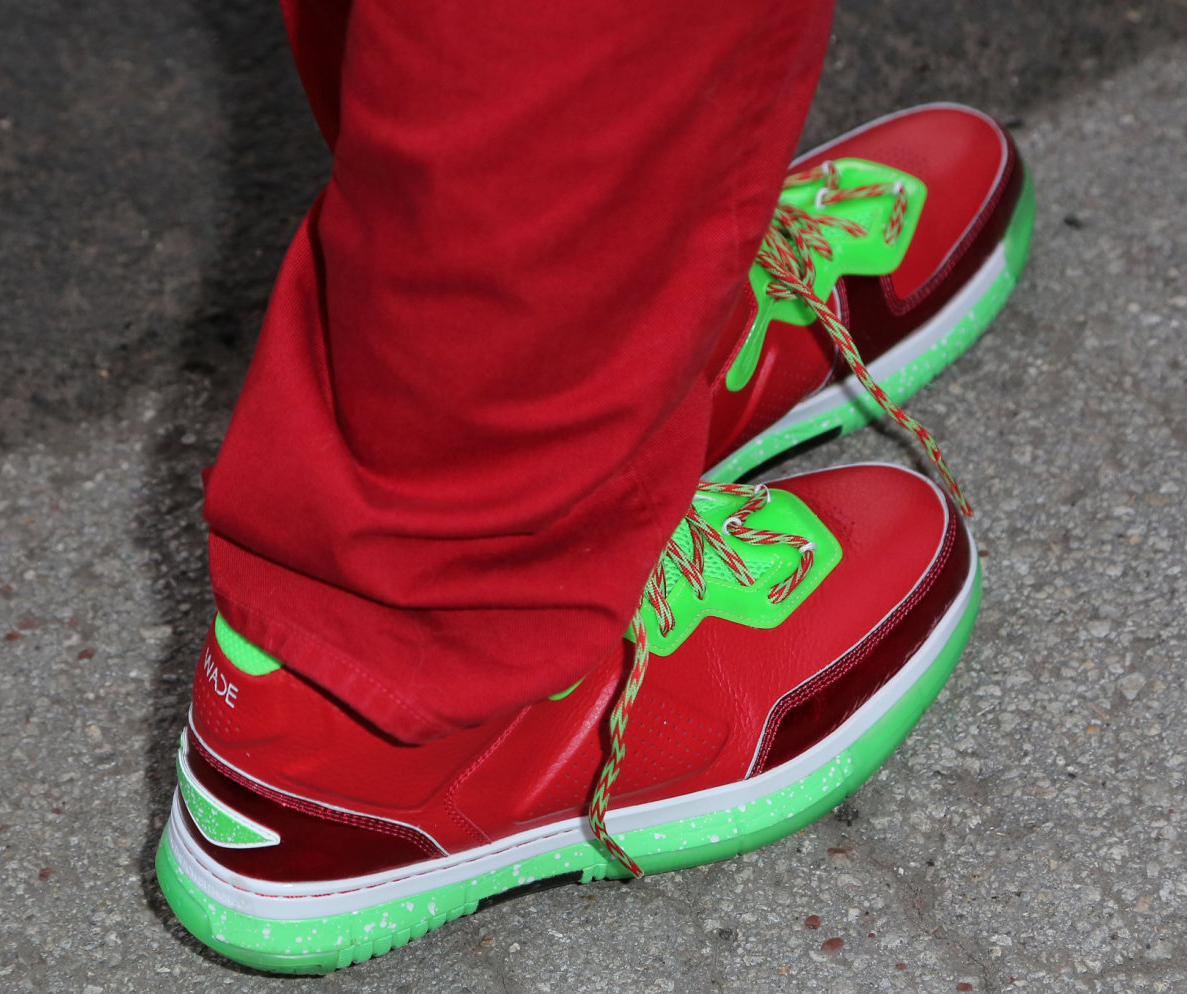 Dwyane Wade Wears Christmas Li-Ning Way of Wade PE | Sole Collector