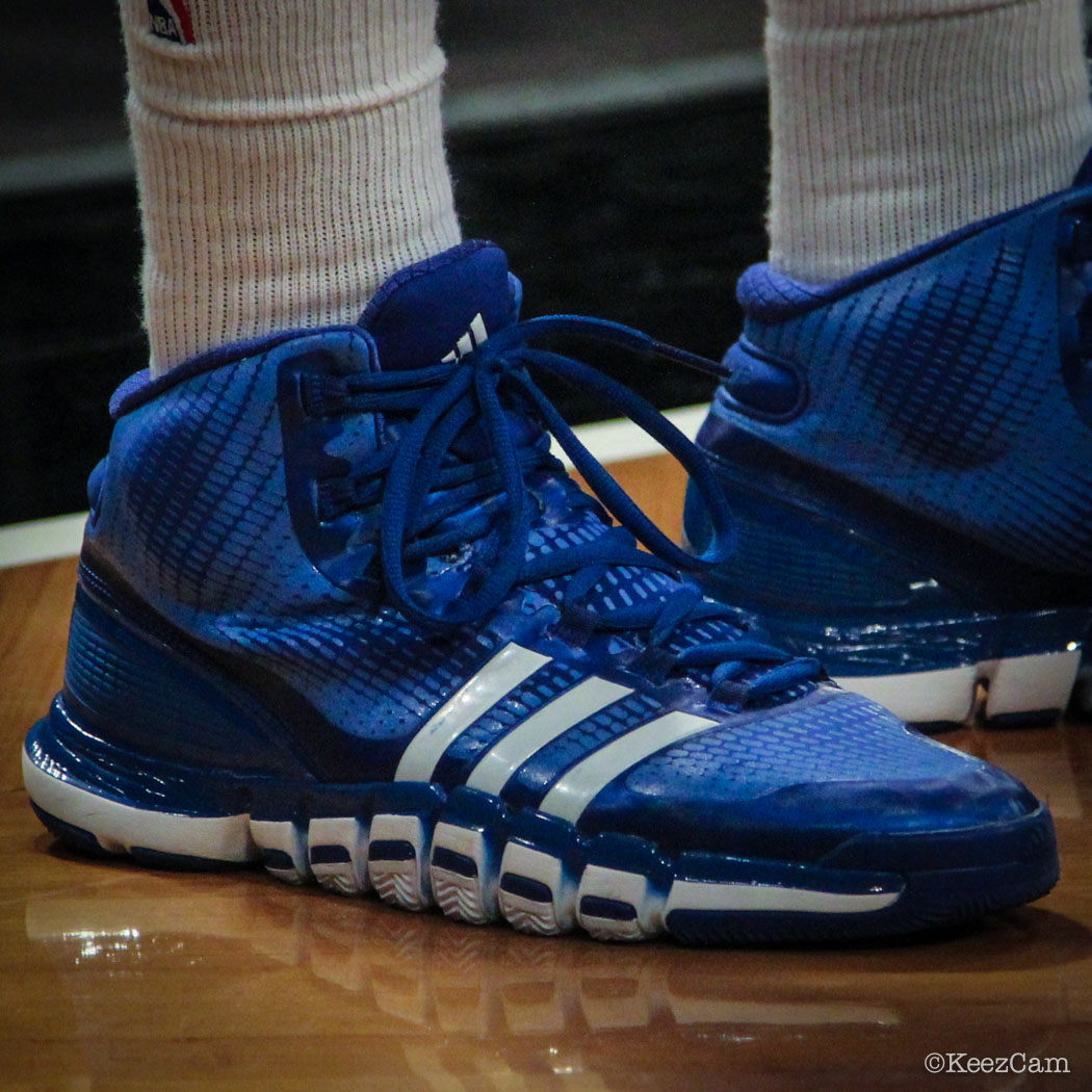 Jose Calderon wearing adidas Crazyquick