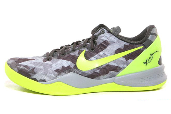 Nike KOBE 8 SYSTEM - Sport Grey/Volt-Pure Platinum | Complex